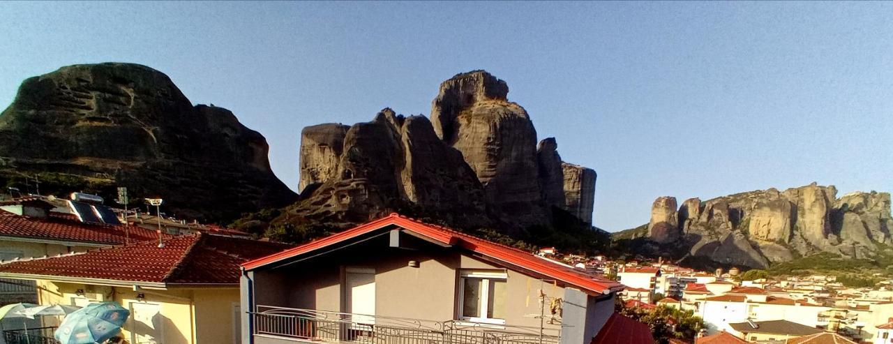 カランバカMeteora View Atticアパートメント エクステリア 写真